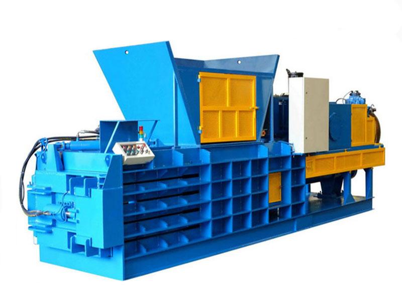 Horizontal press for waste: Efficient horizontal press for waste compression and recycling.