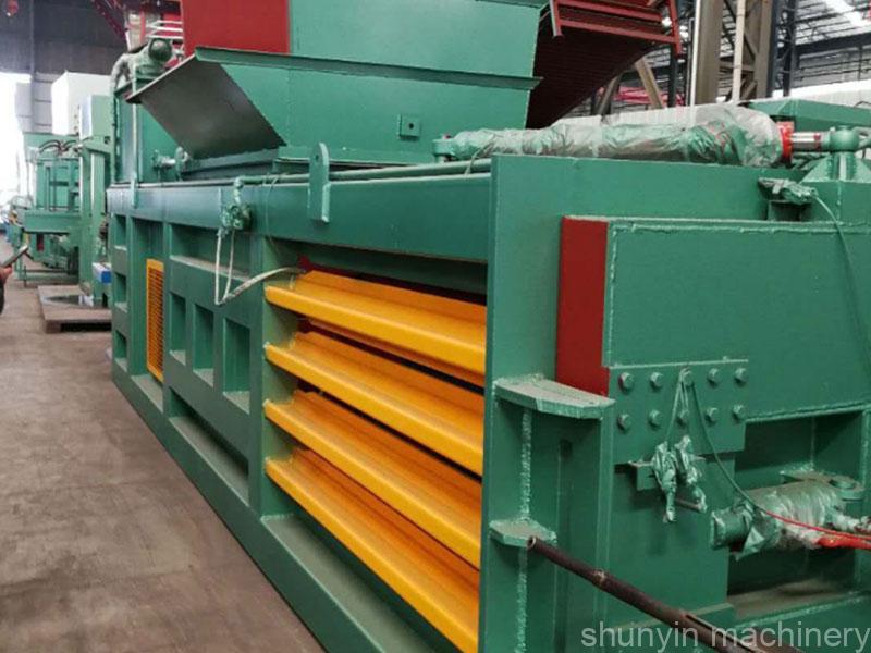 Horizontal waste compactor: High-capacity horizontal waste compactor for large-scale operations.