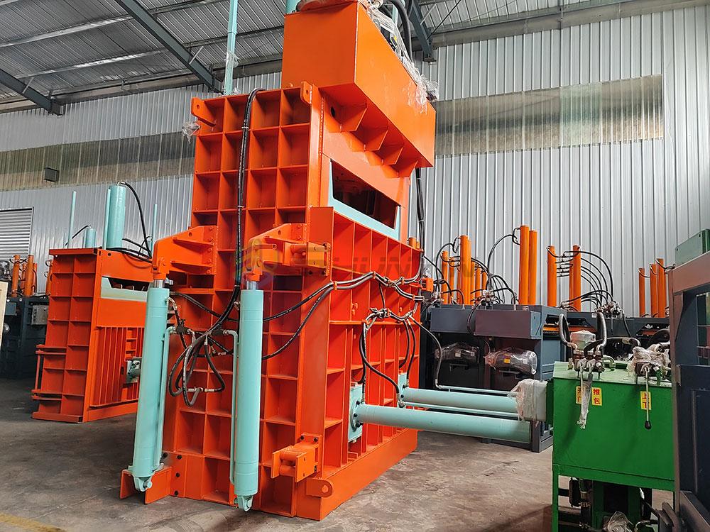 200-Ton Hydraulic PET Bottle Baler