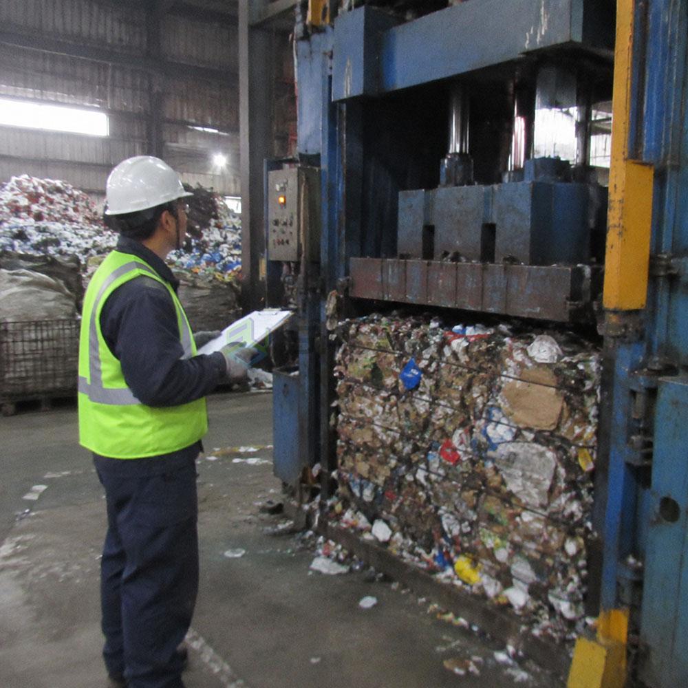 How to choose the right waste baler baler selection factors for recyclers